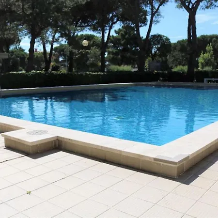 Quiet With Pool Appartamento Bibione