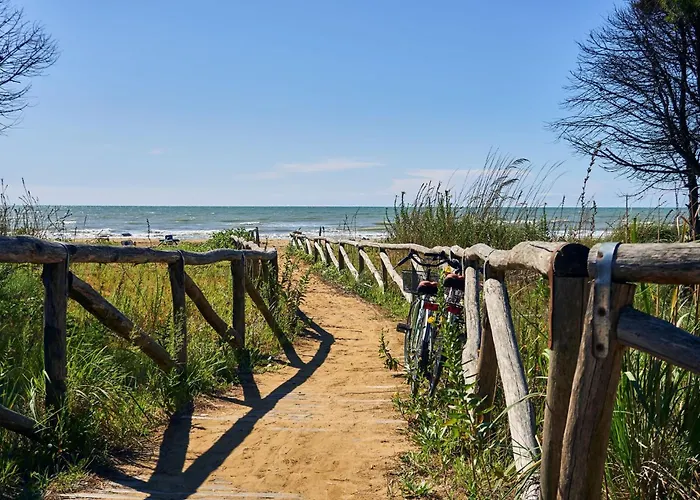 Quiet With Pool Apartment Bibione